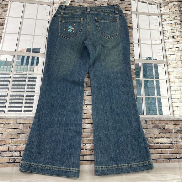 NWT Women’s Blue Identity Blue Stoned Detailed Stretchy Denim Jean (6P) FQ24 - Picture 2 of 11